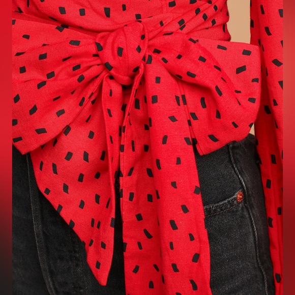 NWOT Billabong x Sincerely Jules Wrapped in Love Sleeve Wrap Crop Top - Picture 2 of 7